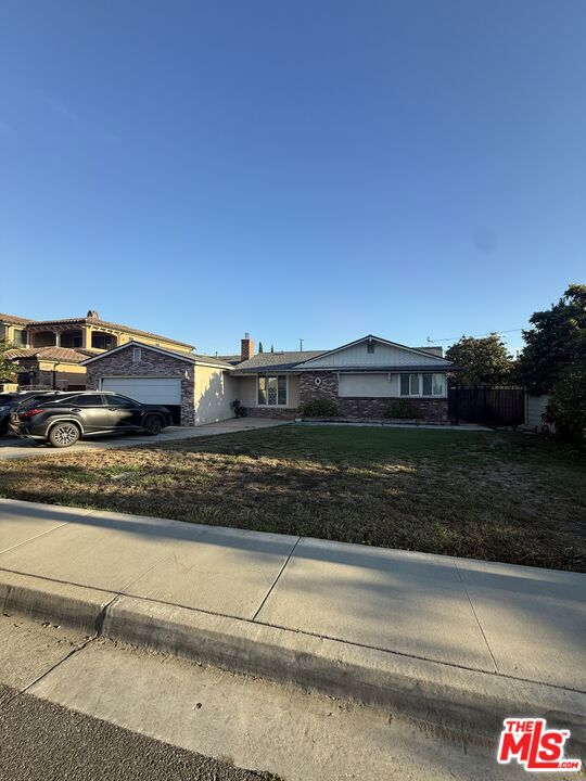 829 E Francisquito Avenue, West Covina CA 91790