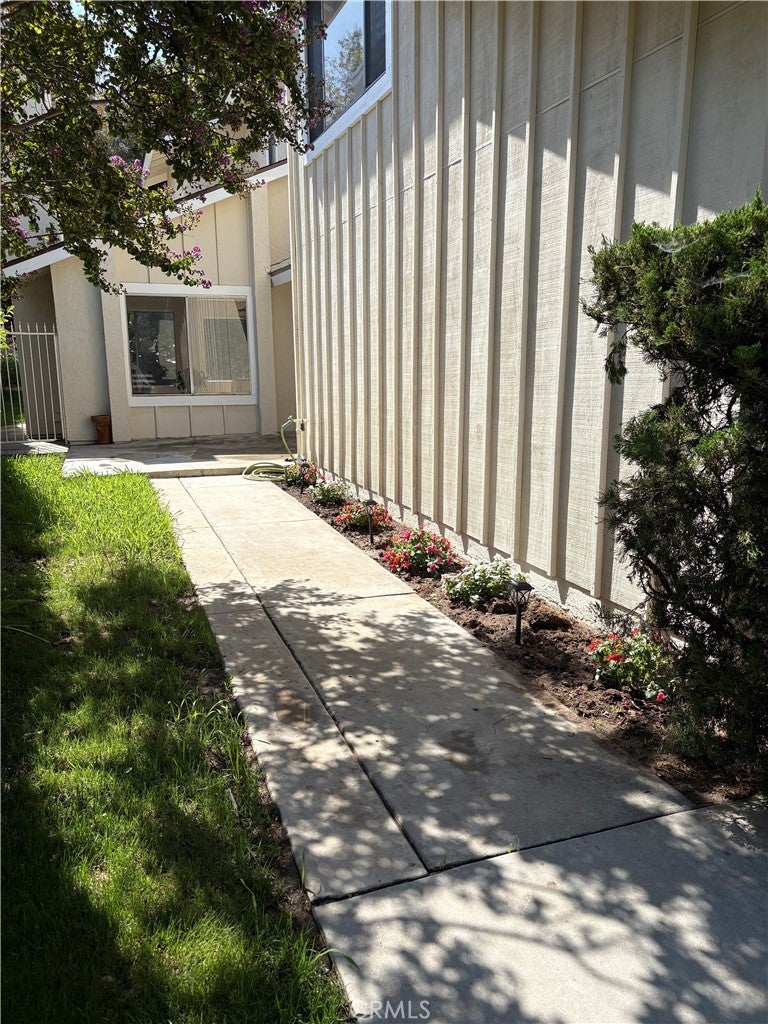 310 Sun Rose Street