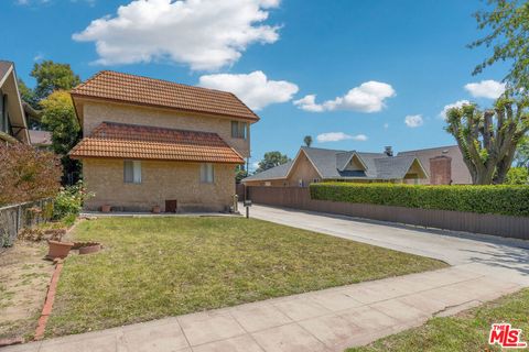 Photo of 5234 Hermosa Avenue, Los Angeles, CA 90041 (MLS # 26828269)