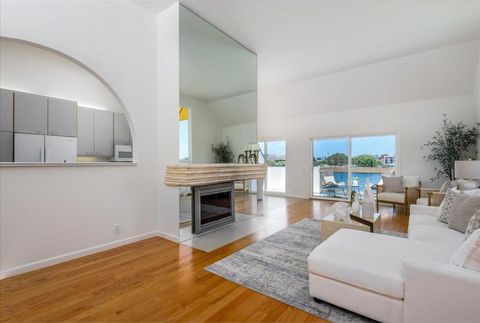 Photo of 931 Lido Lane, Foster City, CA 94404 (MLS # ML82047408)