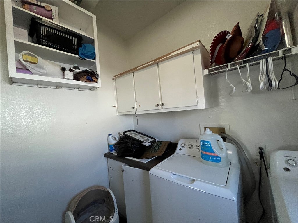 4901 Green River Road 40