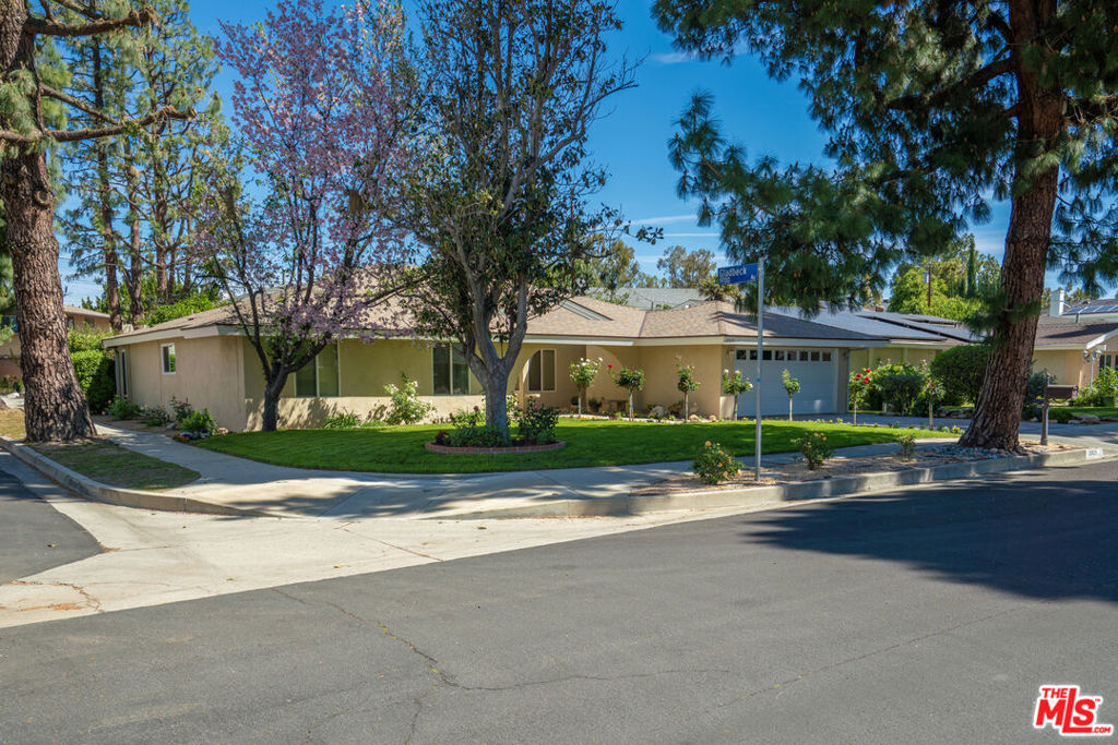 18631 Superior Street