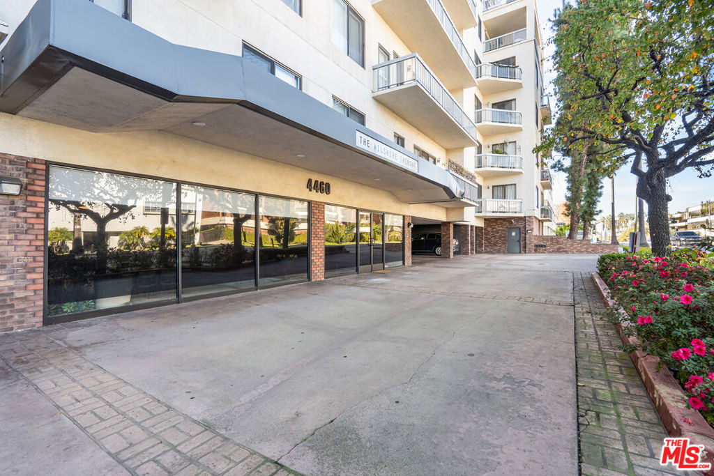 4460 Wilshire Boulevard 406