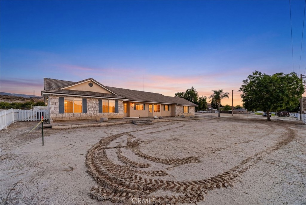 28442 San Timoteo Canyon