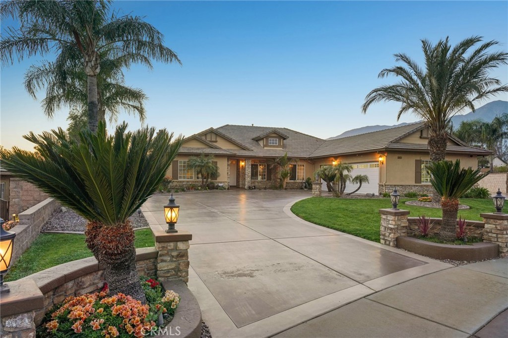 6822 Foxtail Court