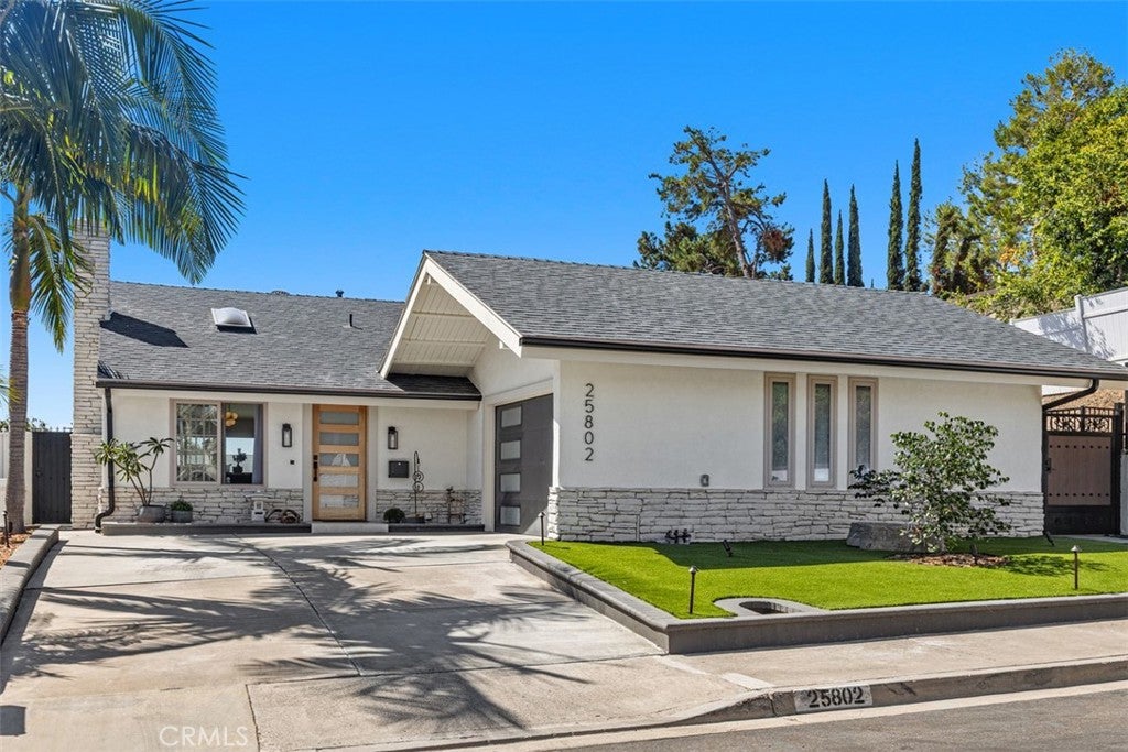 25802 Sycamore, Laguna Hills CA 92653 - Photo 30