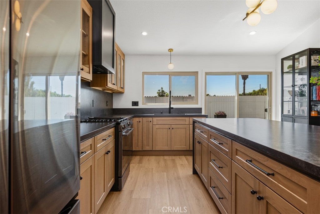 25802 Sycamore, Laguna Hills CA 92653 - Photo 9