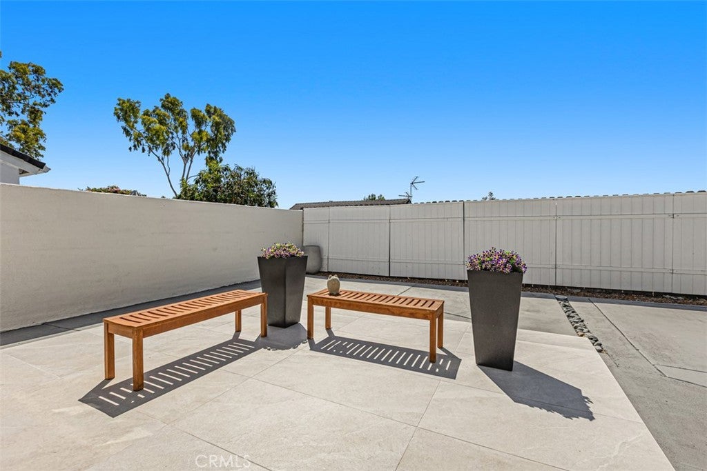 25802 Sycamore, Laguna Hills CA 92653 - Photo 24