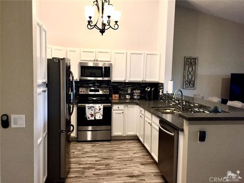 41120 Woodhaven Drive Palm Desert CA 92211