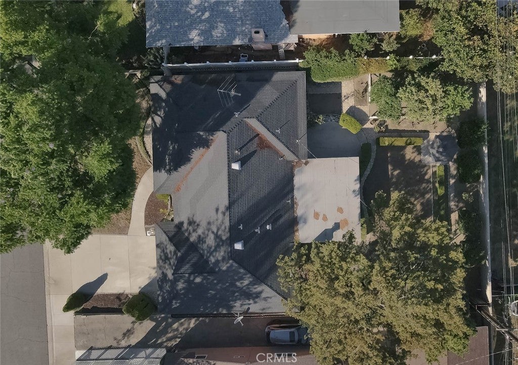 2122 Saticoy