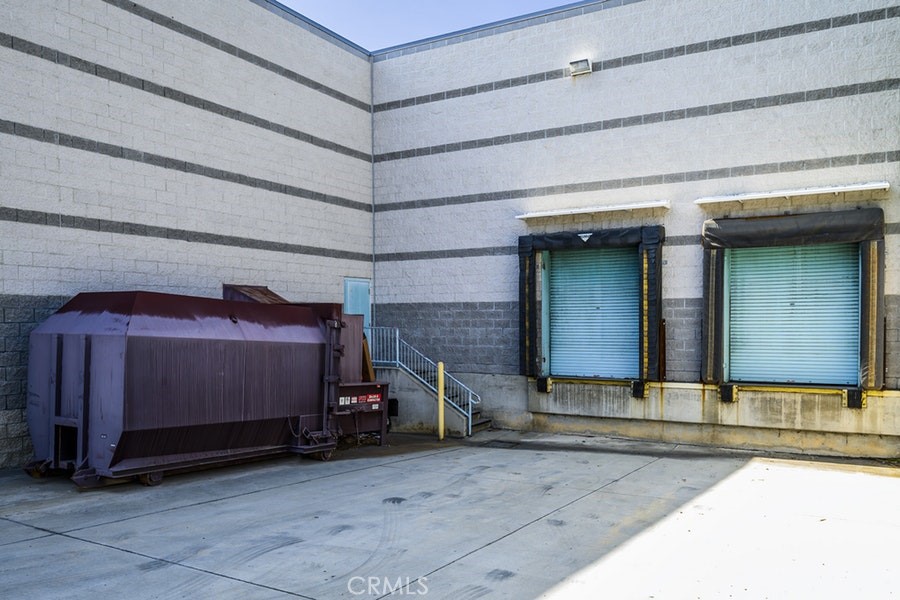 25362 El Paseo