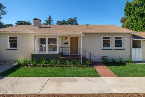 Photo of 4961 N Maywood Avenue, Los Angeles, CA 90041 (MLS # P1-29268)