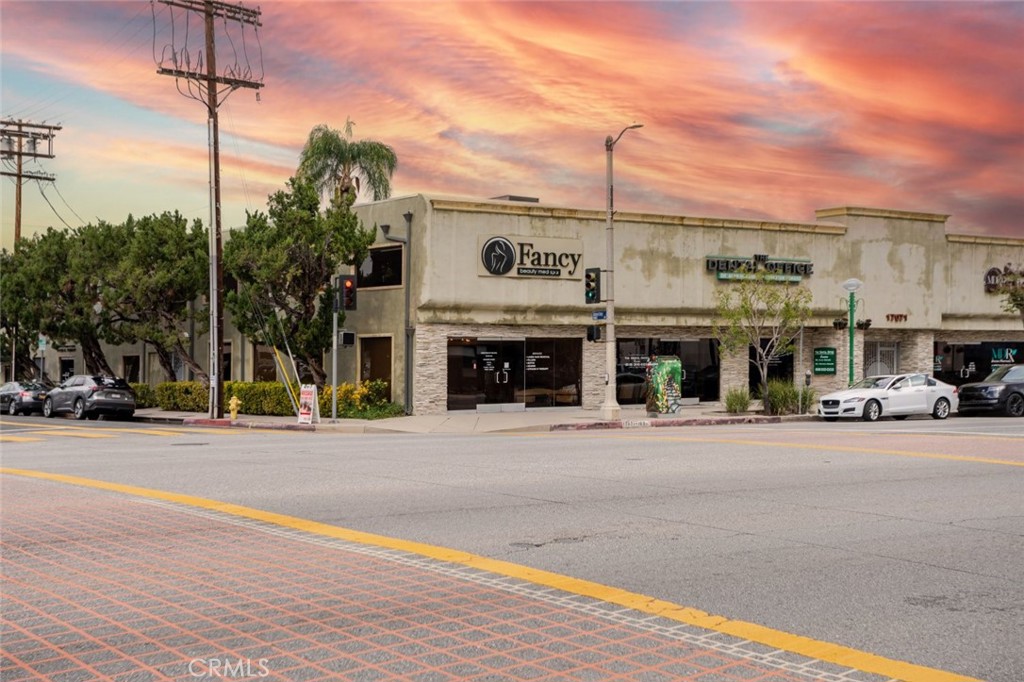 17071 Ventura Boulevard