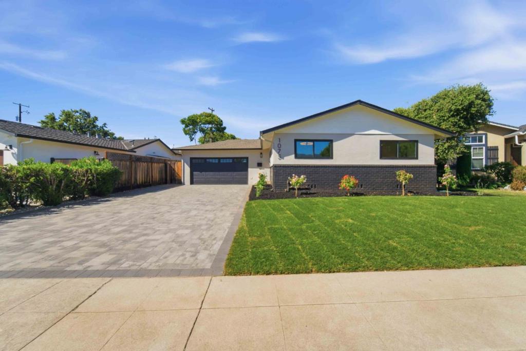 1075 Cloverbrook Drive