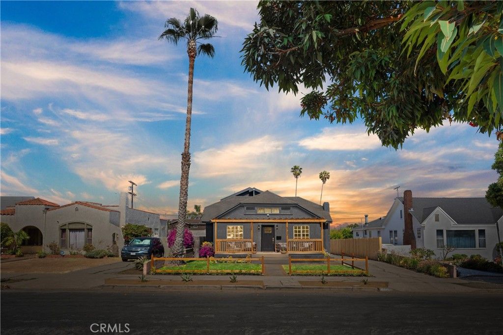 Photo of 5732 Hillcrest Drive, Los Angeles, CA 90043 (MLS # SB25131579)