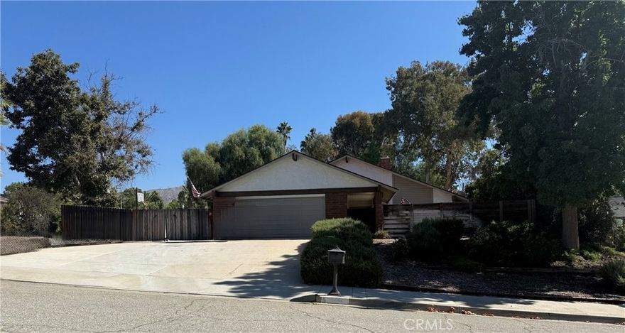 Beautiful 3-Bedroom Home with Pool & RV Parking in Desirable Canyon Crest! This beautiful home offers plenty of space and comfort, featuring 3 bedrooms, 2 bathrooms, and a versatile bonus room. Enjoy a large backyard with a sparkling pool, perfect for entertaining or relaxing, plus RV parking for your toys and a large dog run. Located in the sought-after Canyon Crest neighborhood, this property combines privacy and convenience. Located in one of Riverside’s most desirable neighborhoods, this home is close to freeways, shopping, dining, parks, and hiking trails, offering the perfect balance of comfort and convenience. Don’t miss this opportunity to lease a home that has it all — space, amenities, and location! Available as soon as 11/8/25.