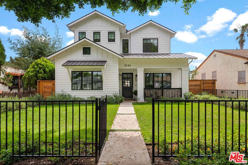 Properties 2 2124 Hill Street