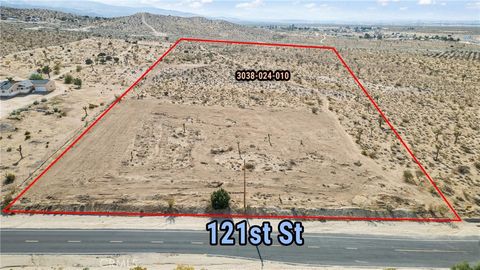 Photo of 121 E Avenue East, Pearblossom, CA 93553 (MLS # SR25170075) Photo of 121 E Avenue East, Pearblossom, CA 93553 (MLS # SR25170075)