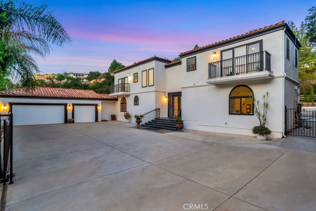 176 Saddlebow Road