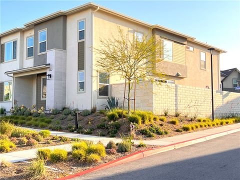 Photo of 27620 Symphony Place, Valencia, CA 91381 (MLS # SR25139377)