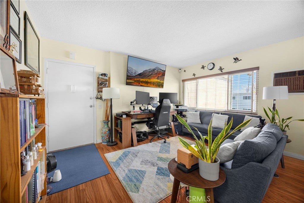 7135 Coldwater Canyon 14