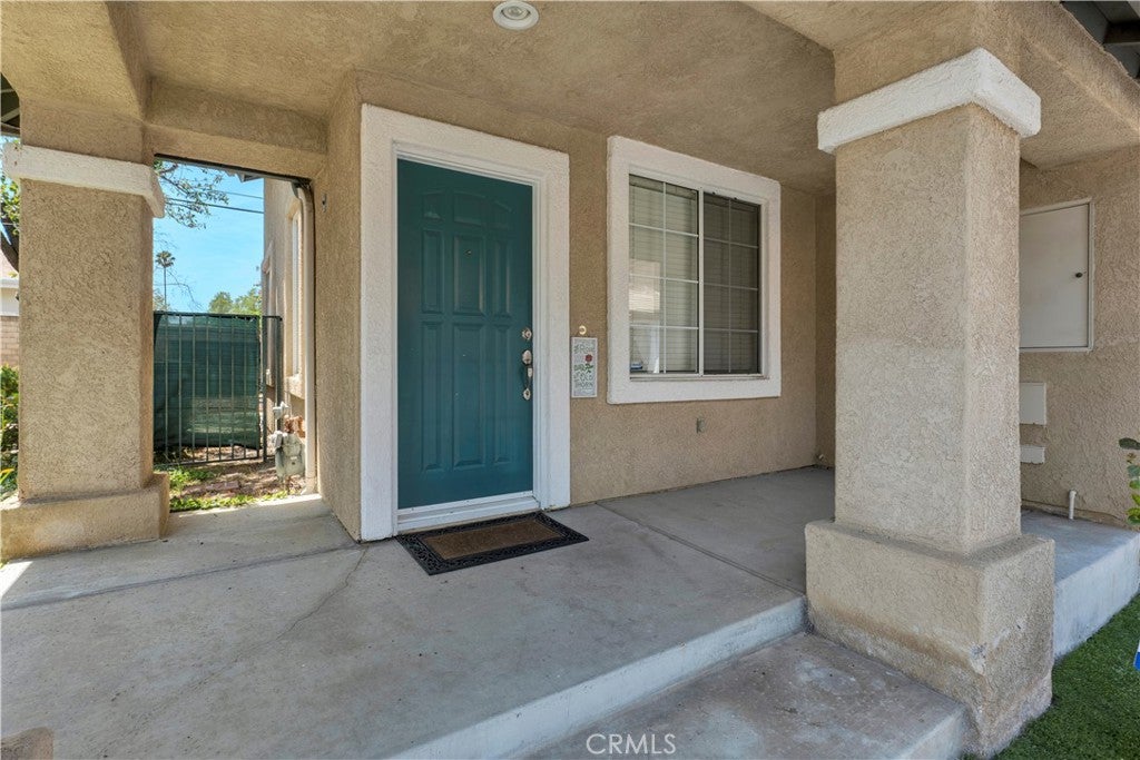 292 Edgemire Lane