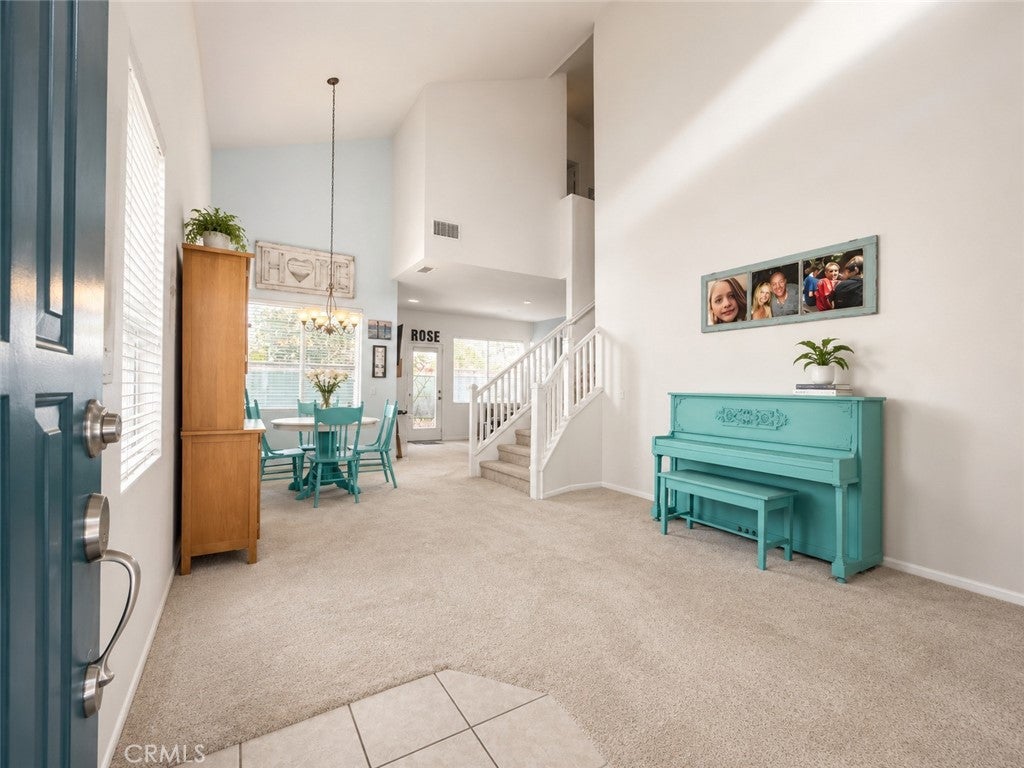 292 Edgemire Lane