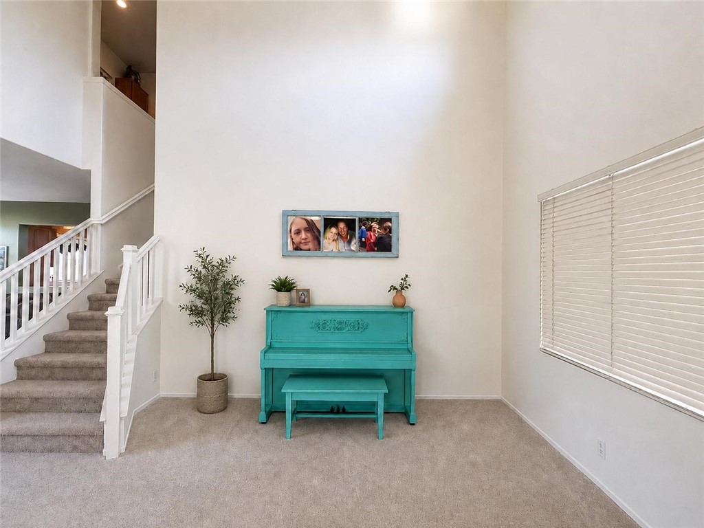 292 Edgemire Lane