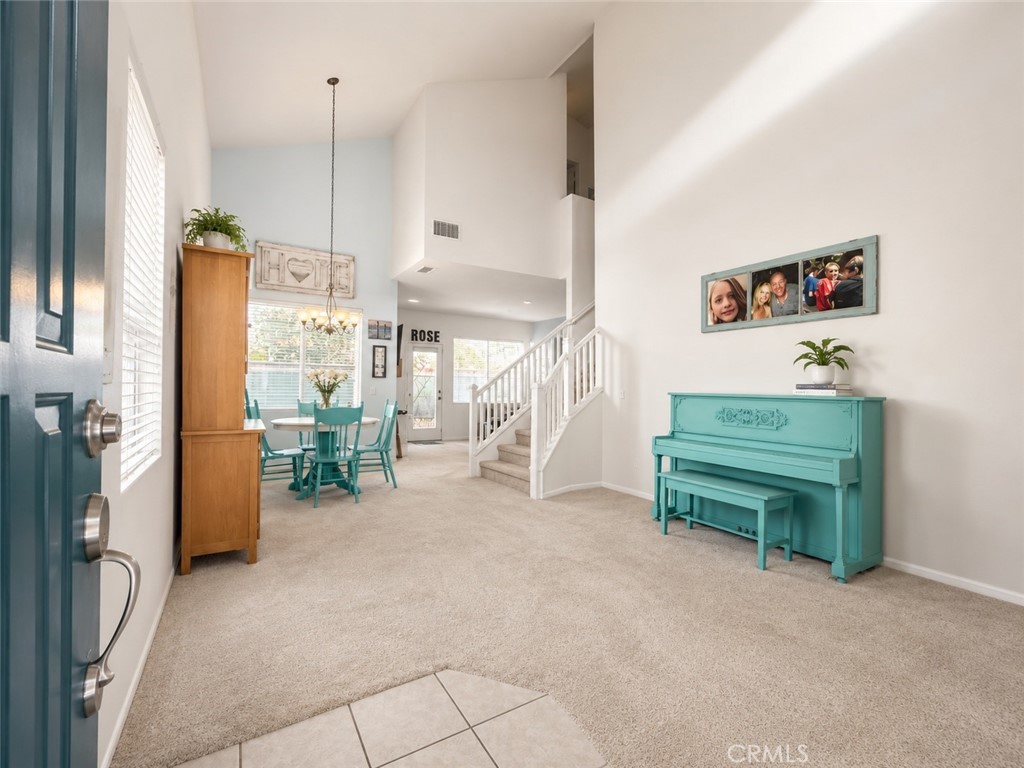 292 Edgemire Lane