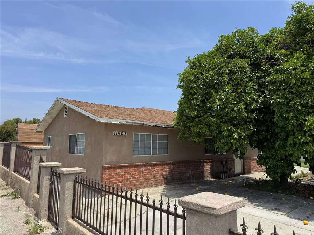 11849 Lower Azusa Road