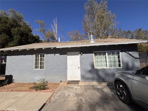 Photo of 49 Repplier RD, Banning, CA 92220 (MLS # IV26185824)