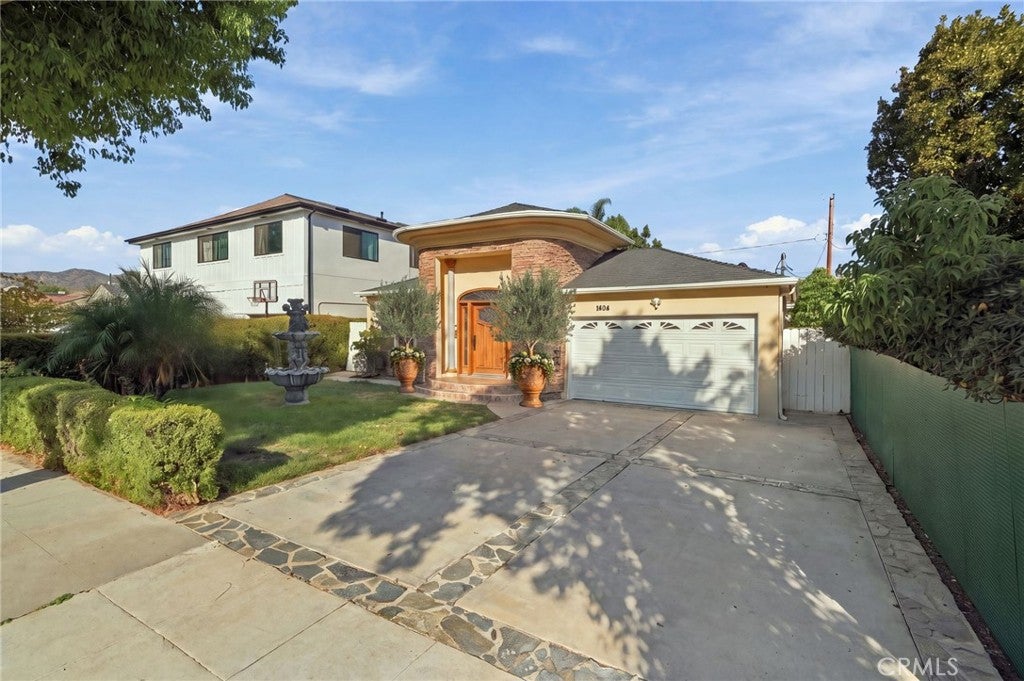 1404 N Naomi Street
