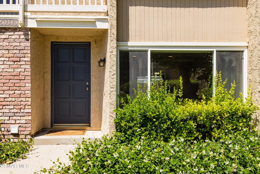 Photo of 15034 Varsity Street #D, Moorpark, CA 93021 (MLS # 224003163)