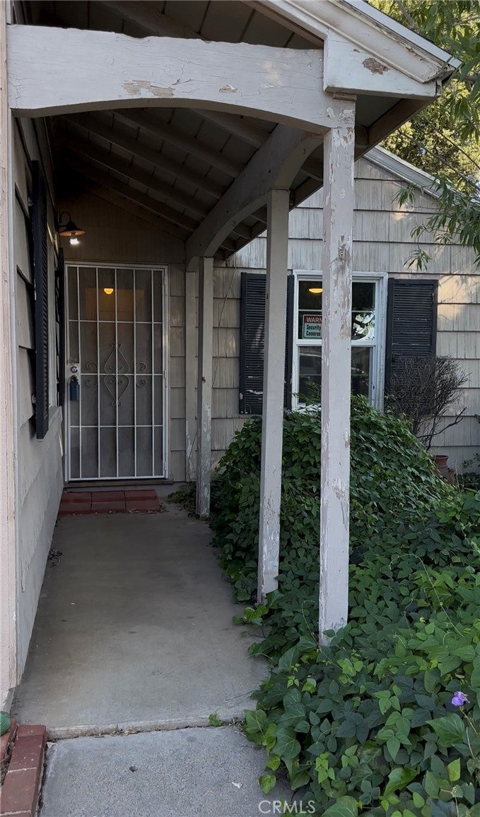 3457 Sunnyside Drive