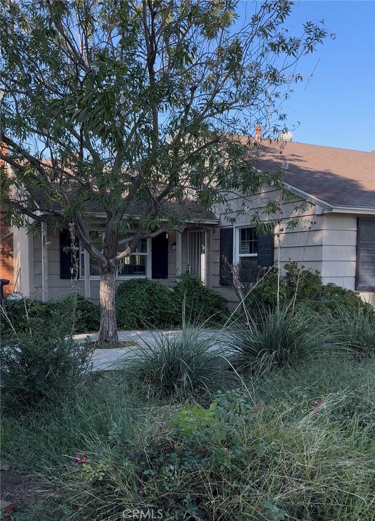 3457 Sunnyside Drive