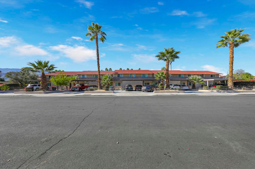 Photo of 69180 Victoria Drive, Cathedral City, CA 92234 (MLS # 219141857DA)