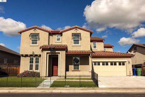 967 967 Dainty Ave Brentwood CA 94513