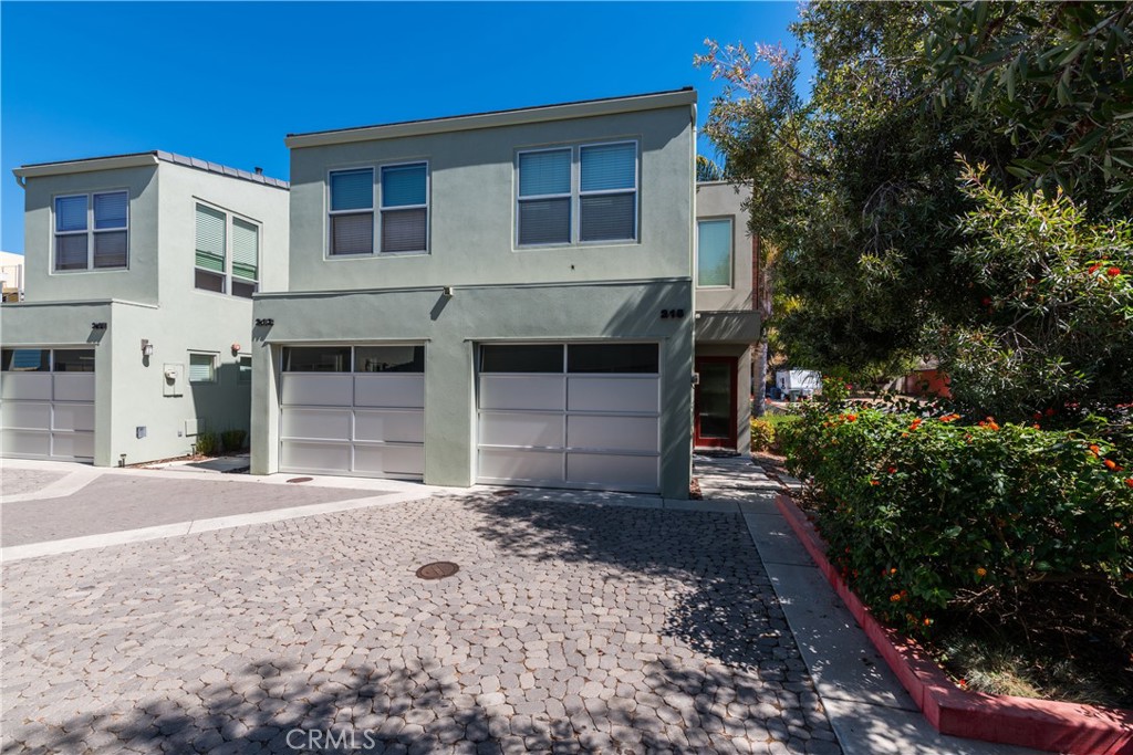 215 San Miguel Street