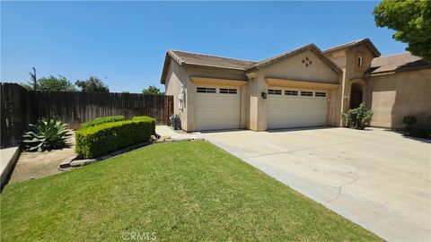 Photo of 6813 Cobalt DR, Bakersfield, CA 93313 (MLS # NS26109091)