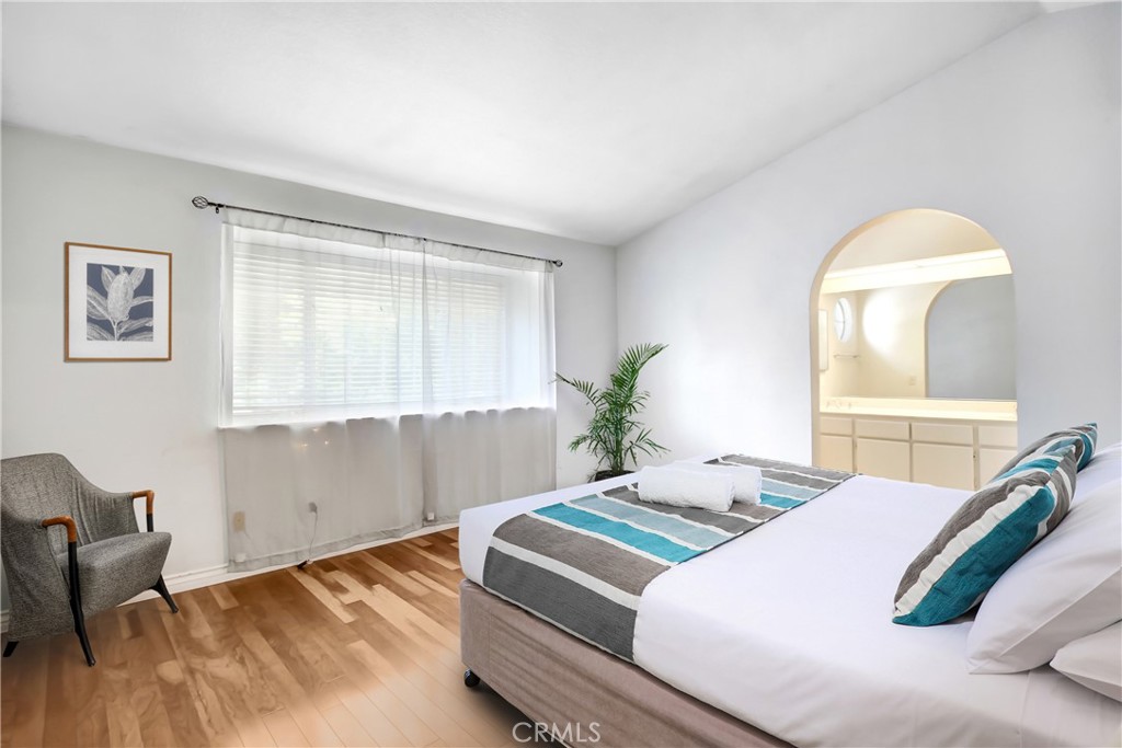 312 Barrington Circle