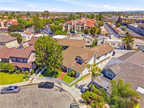 Photo of 4891 Vista Drive, Huntington Beach, CA 92649 (MLS # OC26119463)