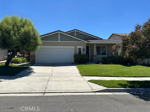 Photo of 34563 Yale DR, Yucaipa, CA 92399 (MLS # IG26193092)