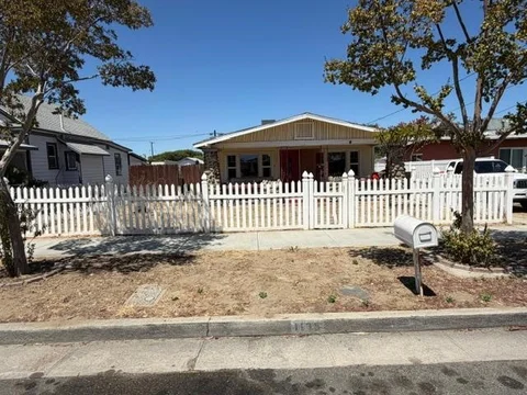 1135 Columbia Street, Redlands, CA 92374 - MLS#: CV26160032