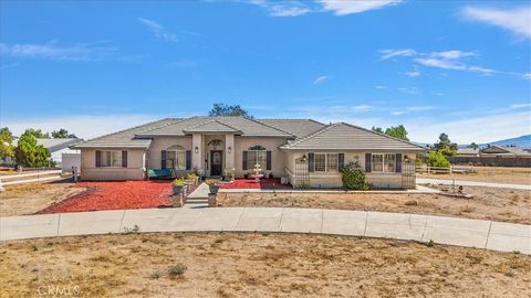 Photo of 12730 Fir Street, Oak Hills, CA 92344 (MLS # IV25268292)