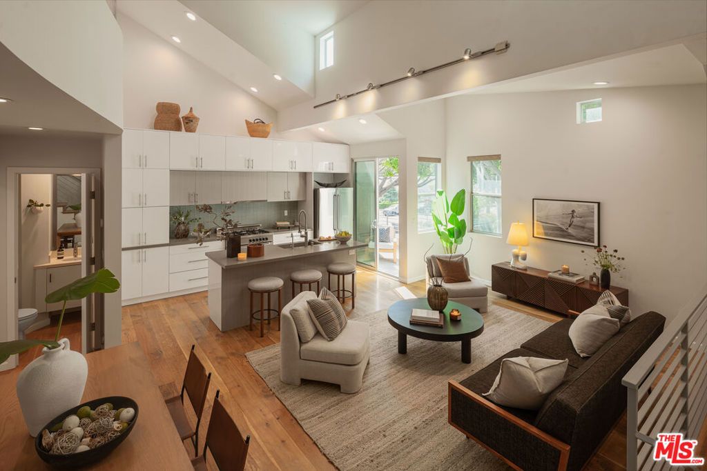 Photo of 1803 16th Street #B, Santa Monica, CA 90404 (MLS # 26826845)