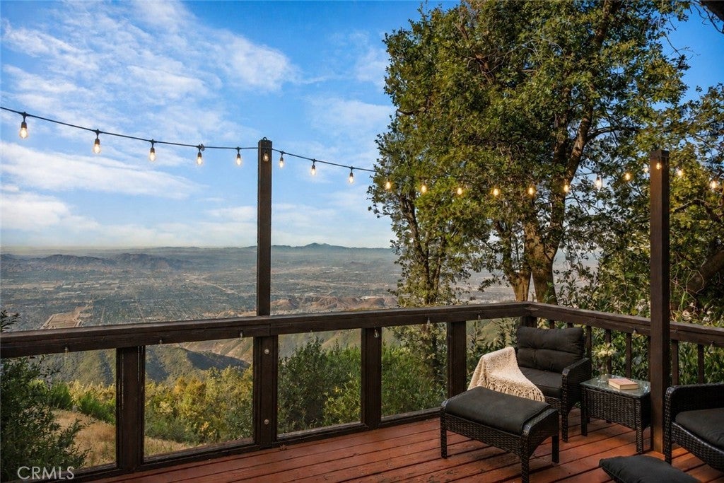 24251 Great View Drive