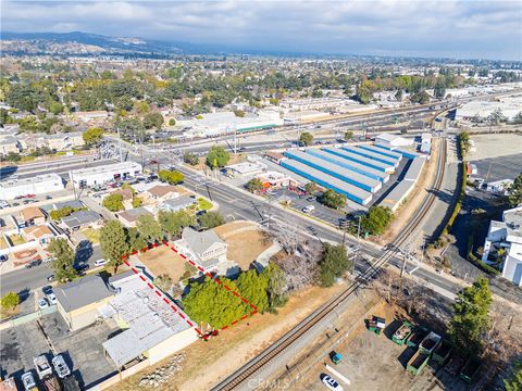 2172 Walnut La Verne CA 91750