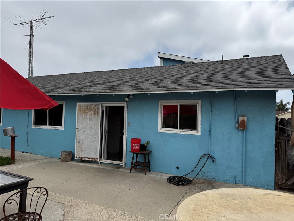 1855 N 7th Place