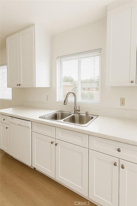 Photo of 1814 Keeler Street #A, Burbank, CA 91504 (MLS # BB26131446)