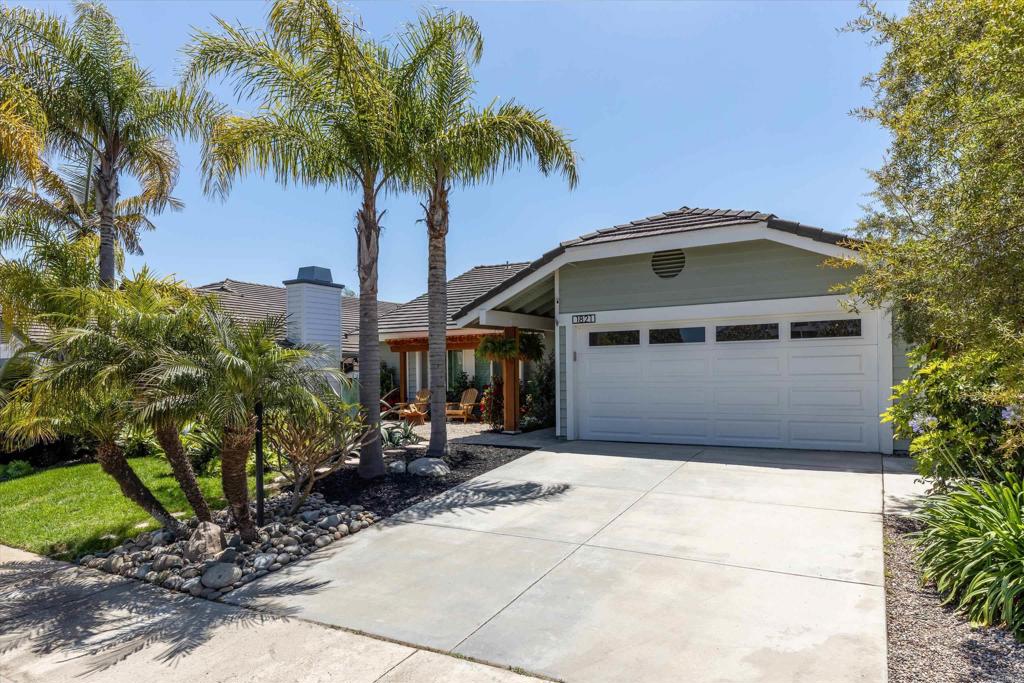 1821 Hawk View Drive